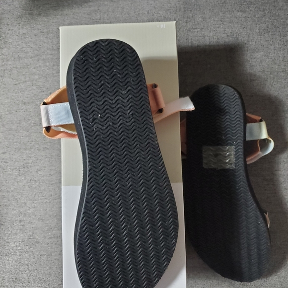 BP - SKYE SLINGBACK - Picture 2 of 10